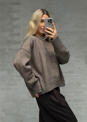 Olol strik Dark Melange Boii Studios 